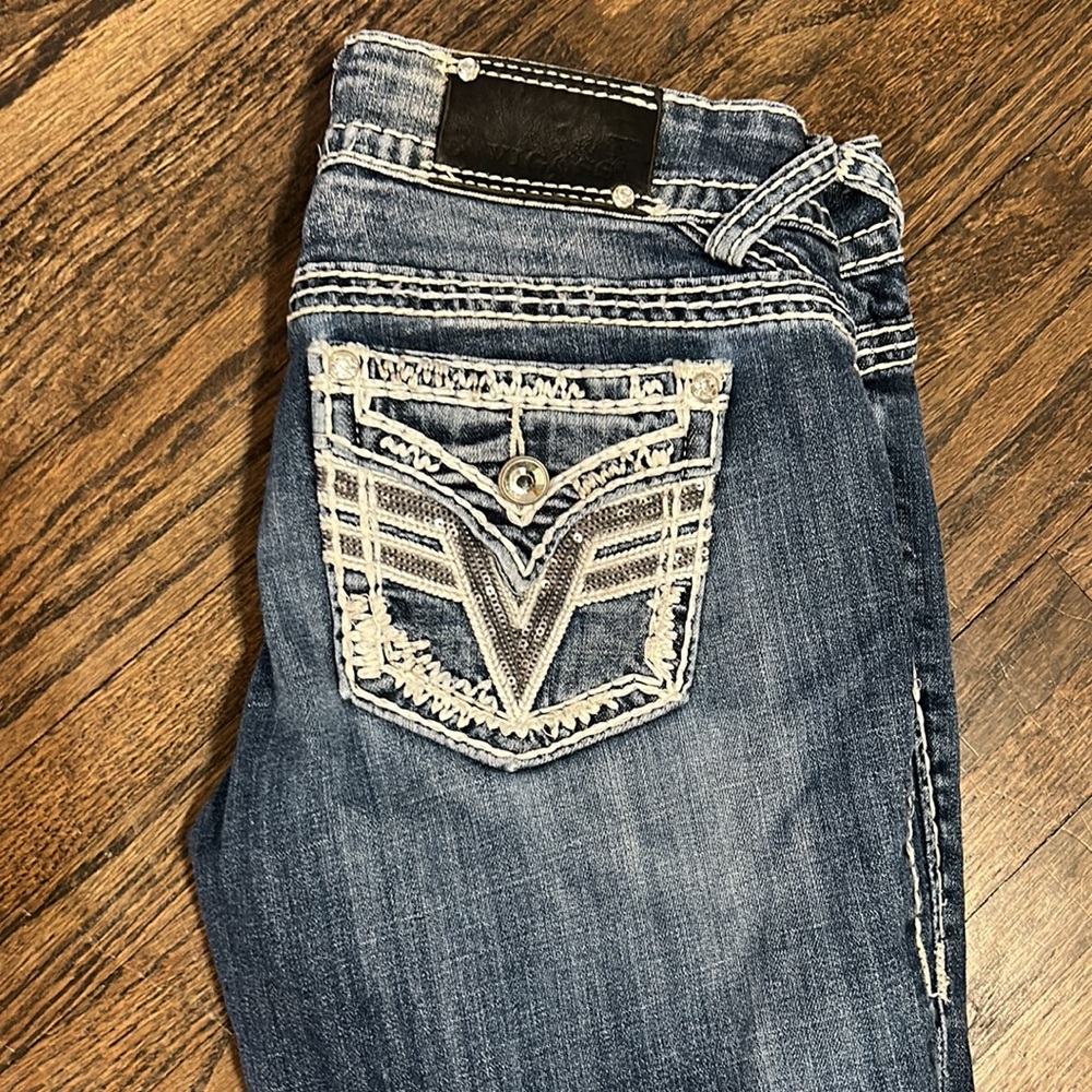 Vigoss Capri’s
